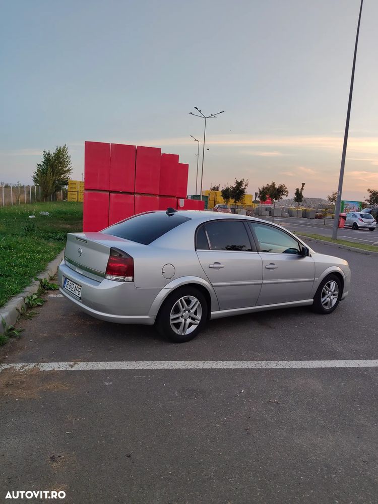 Opel Vectra 1.8i Elegance - 4