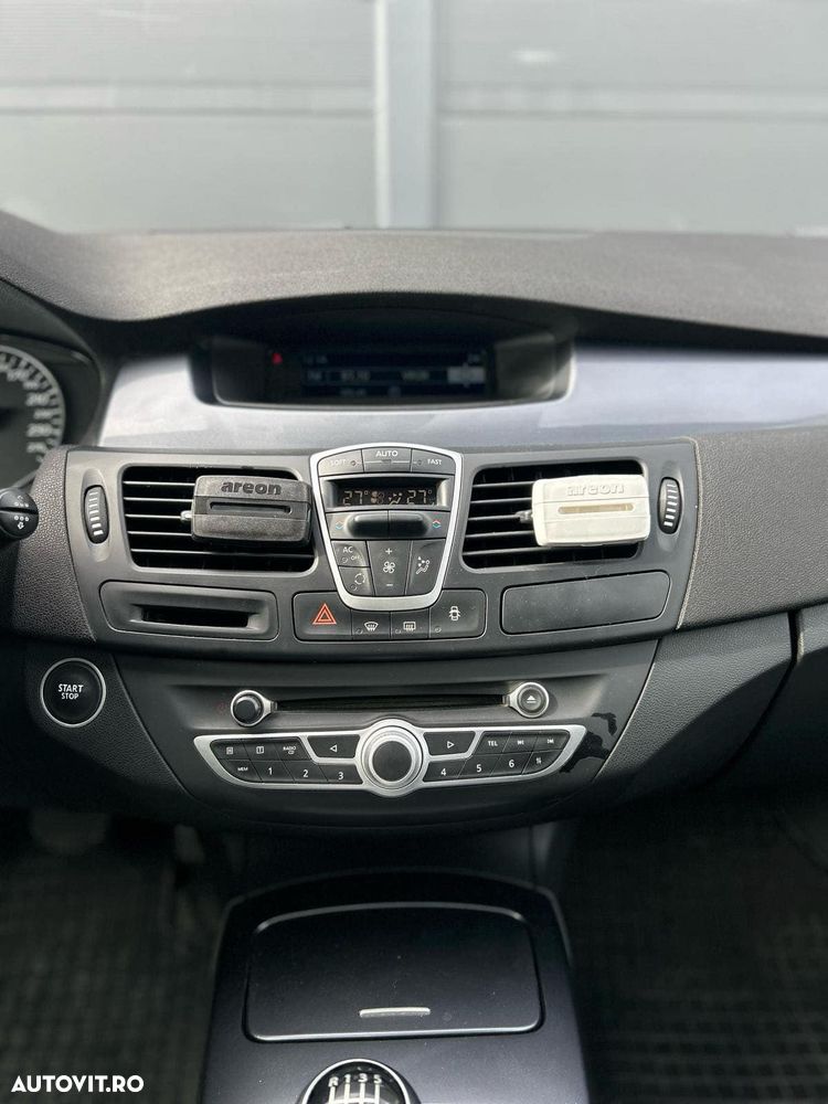 Renault Laguna dCi 150 FAP GT - 6