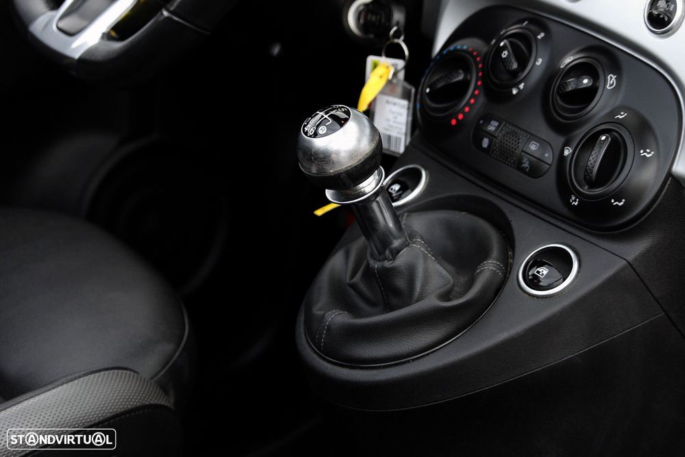 Fiat 500C 1.0 Hybrid Connect - 13
