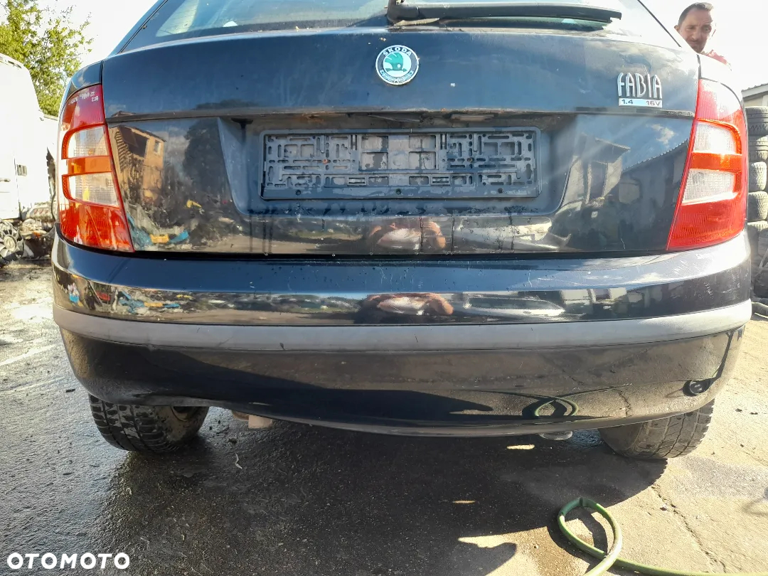 SKODA FABIA I ZDERZAK TYŁ TYLNY TYLNI LF9R - 2
