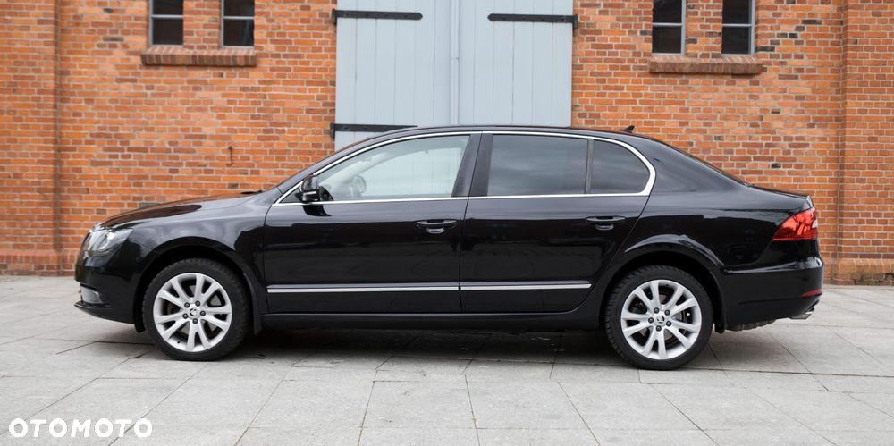 Skoda Superb 2.0 TDI 4x4 Elegance DSG - 7