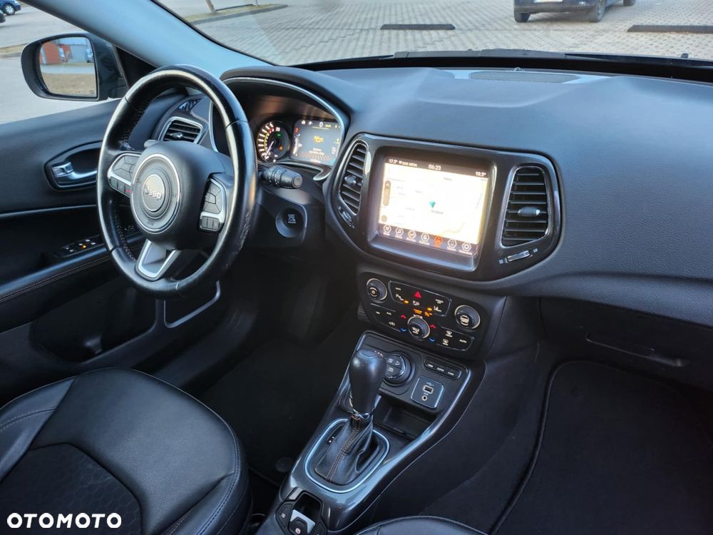 Jeep Compass - 13