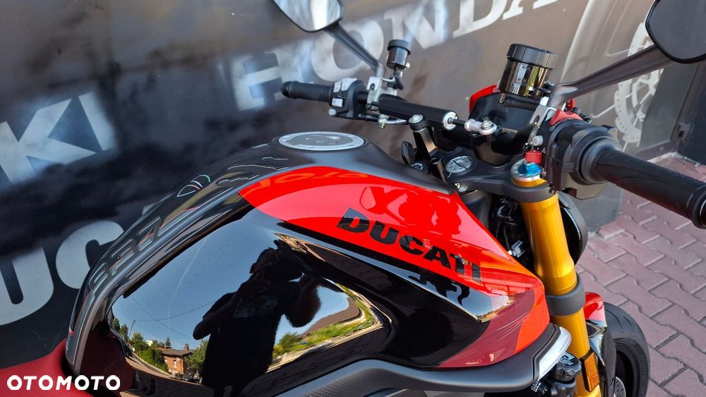 Ducati Monster - 17