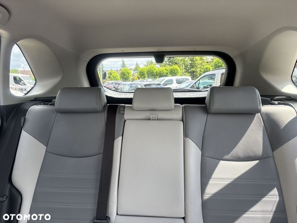 Toyota RAV4 2.5 Hybrid Executive 4x4 - 28