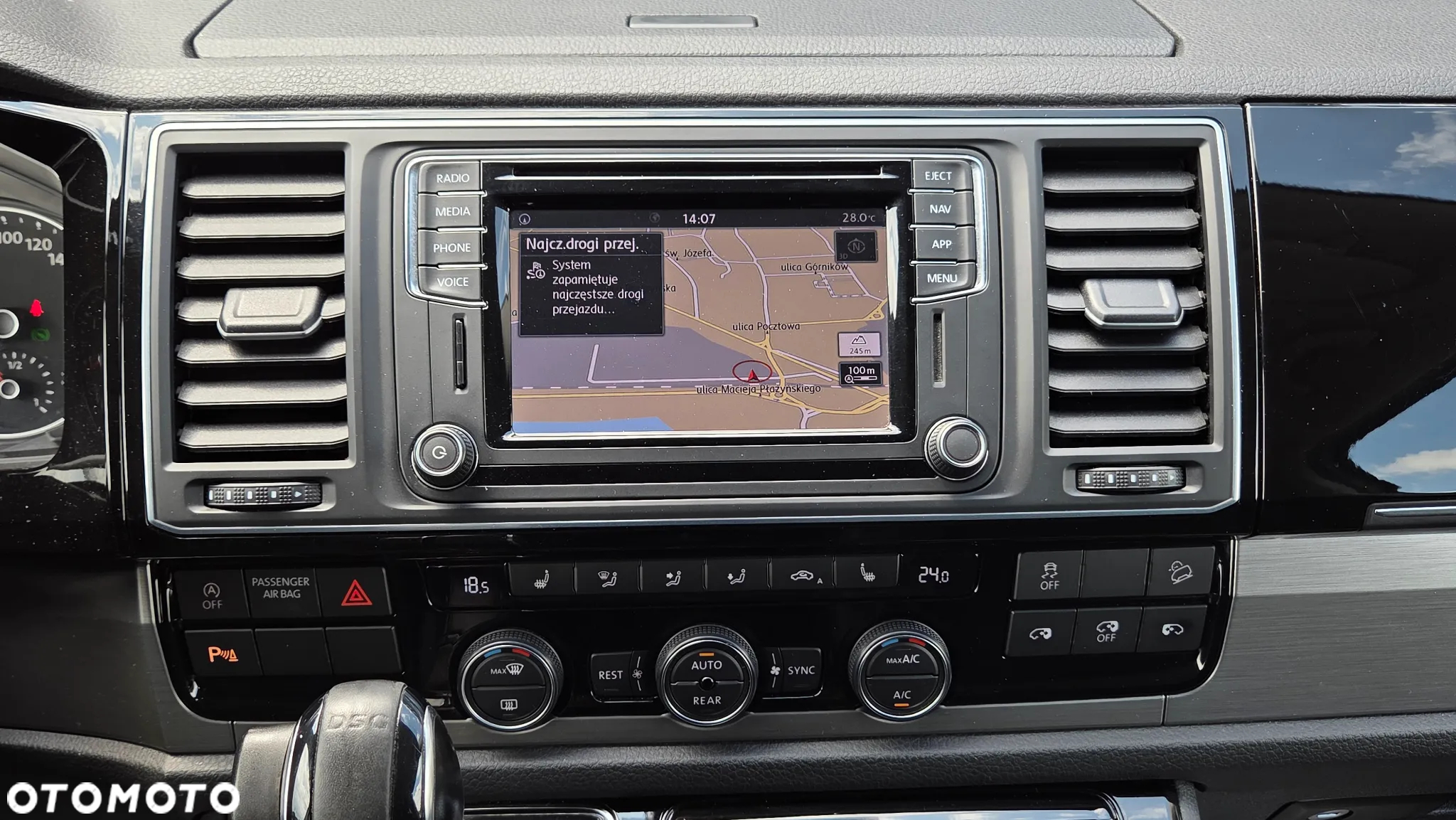 Volkswagen Multivan 2.0 BiTDI L1 Highline 4Motion DSG - 18