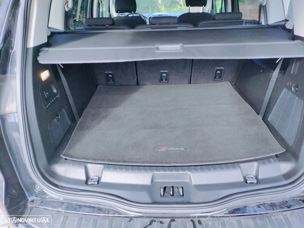 Ford S-Max 2.0 TDCi Titanium - 9