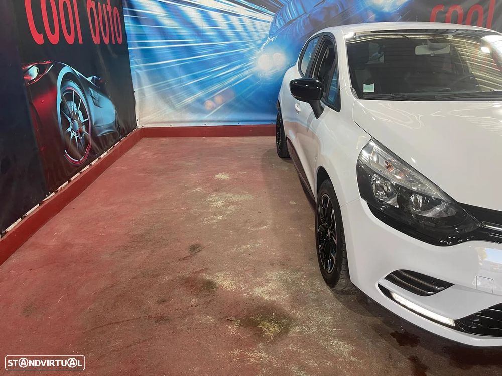 Renault Clio TCe 90 Dynamique - 12