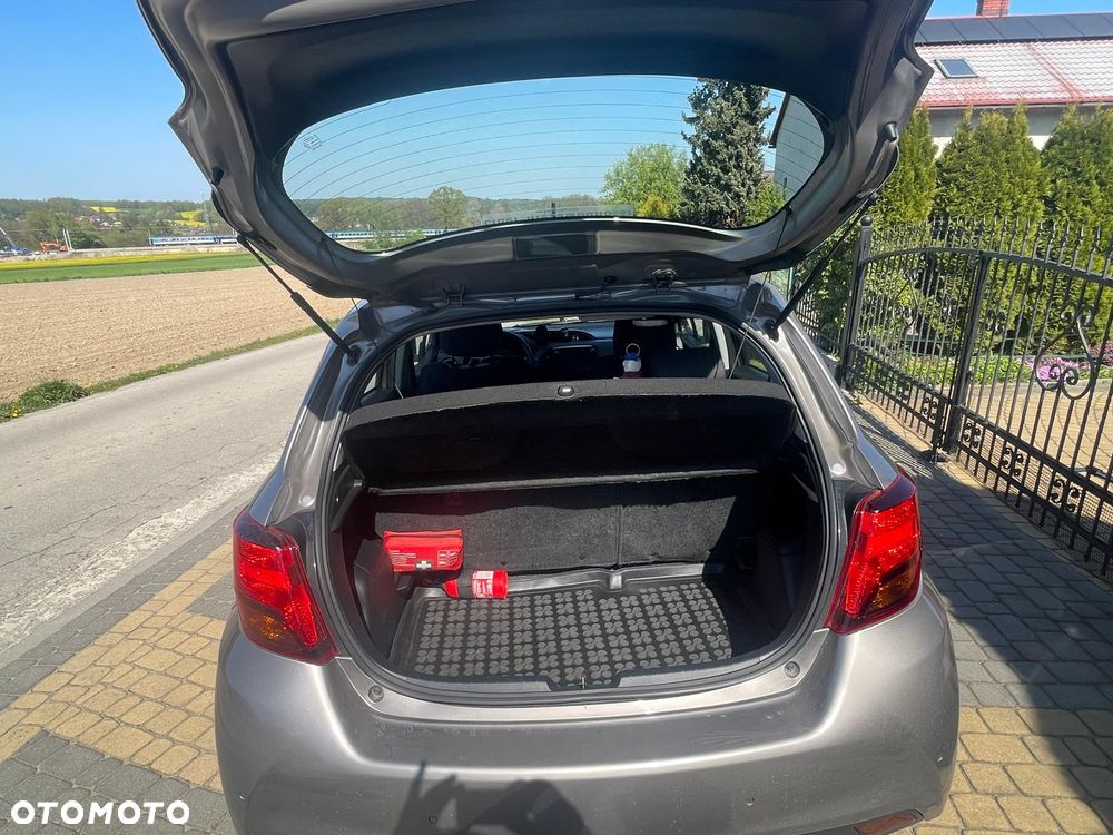 Toyota Yaris 1.33 Active EU6 - 8