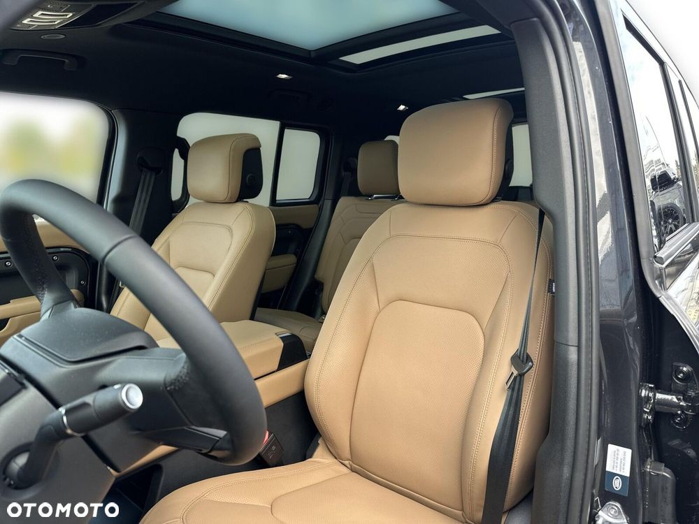 Land Rover Defender 3.0 D350 mHEV X-Dynamic HSE - 18