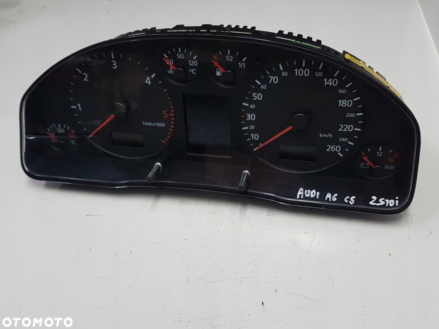 AUDI A6 C5 2.5 TDI LICZNIK ZEGARY 4B0920936PX - 2