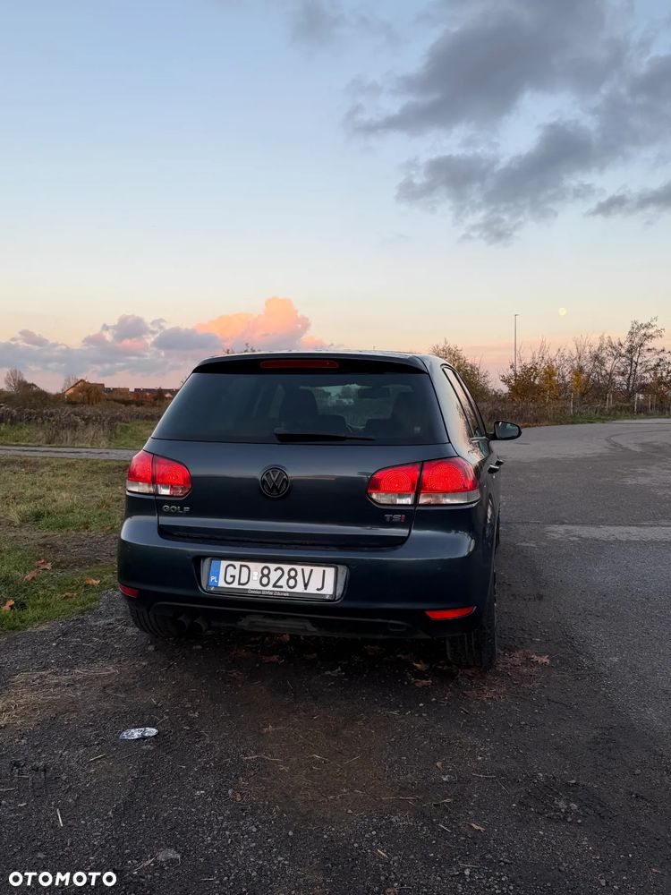 Volkswagen Golf 1.4 TSI DSG Edition - 8