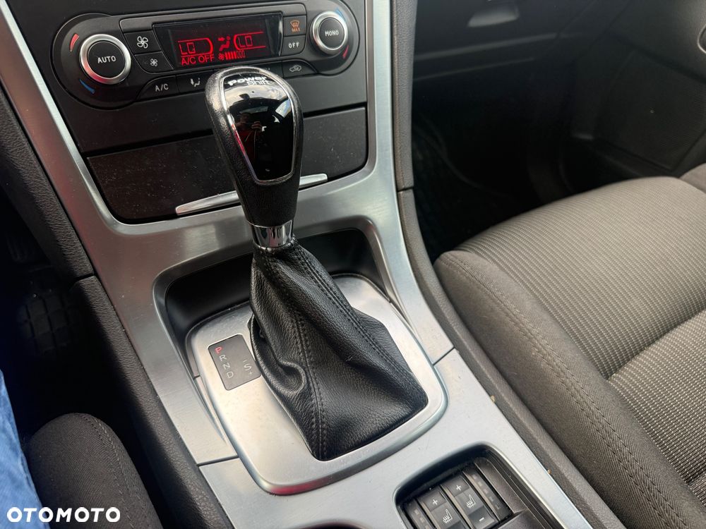 Ford Mondeo - 11