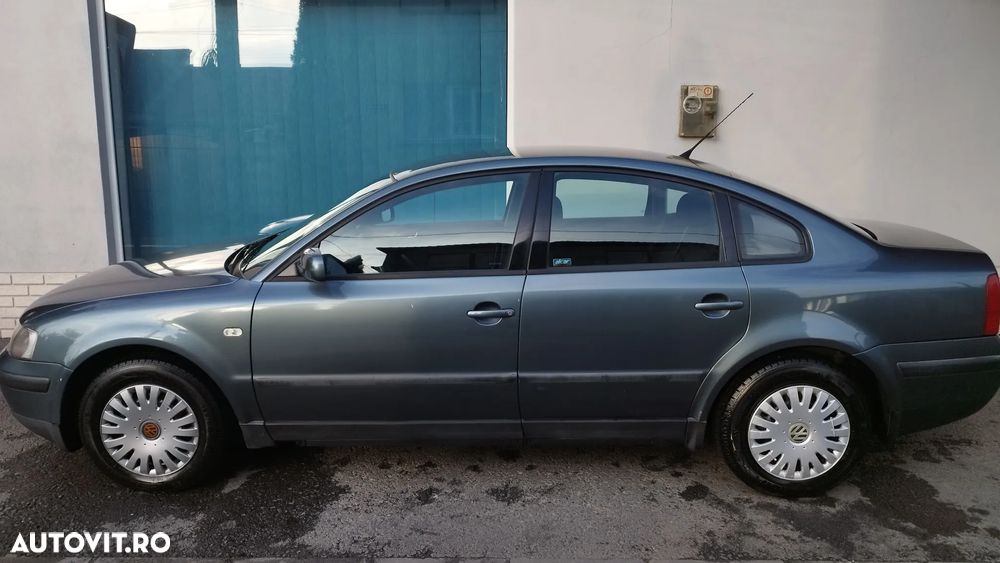 Volkswagen Passat - 3