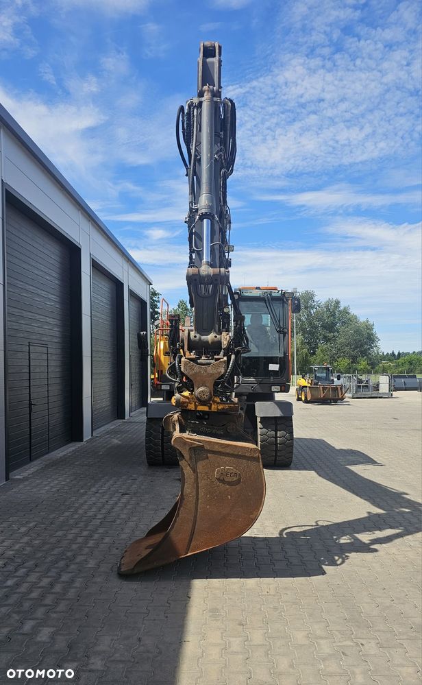 Volvo EW160E - 8