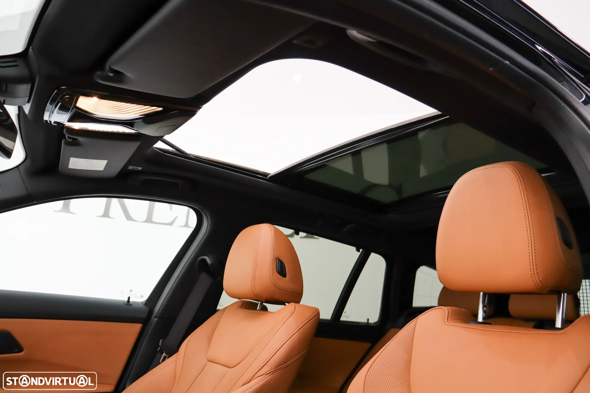 BMW 320 e Touring Pack Desportivo M Auto - 14