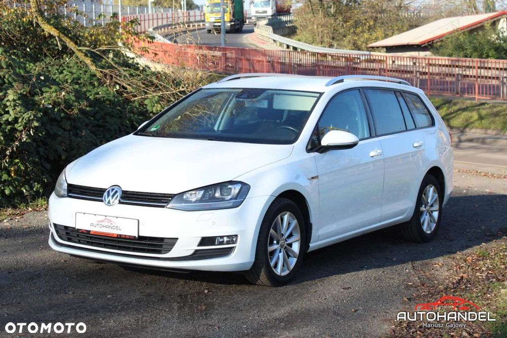 Volkswagen Golf - 3