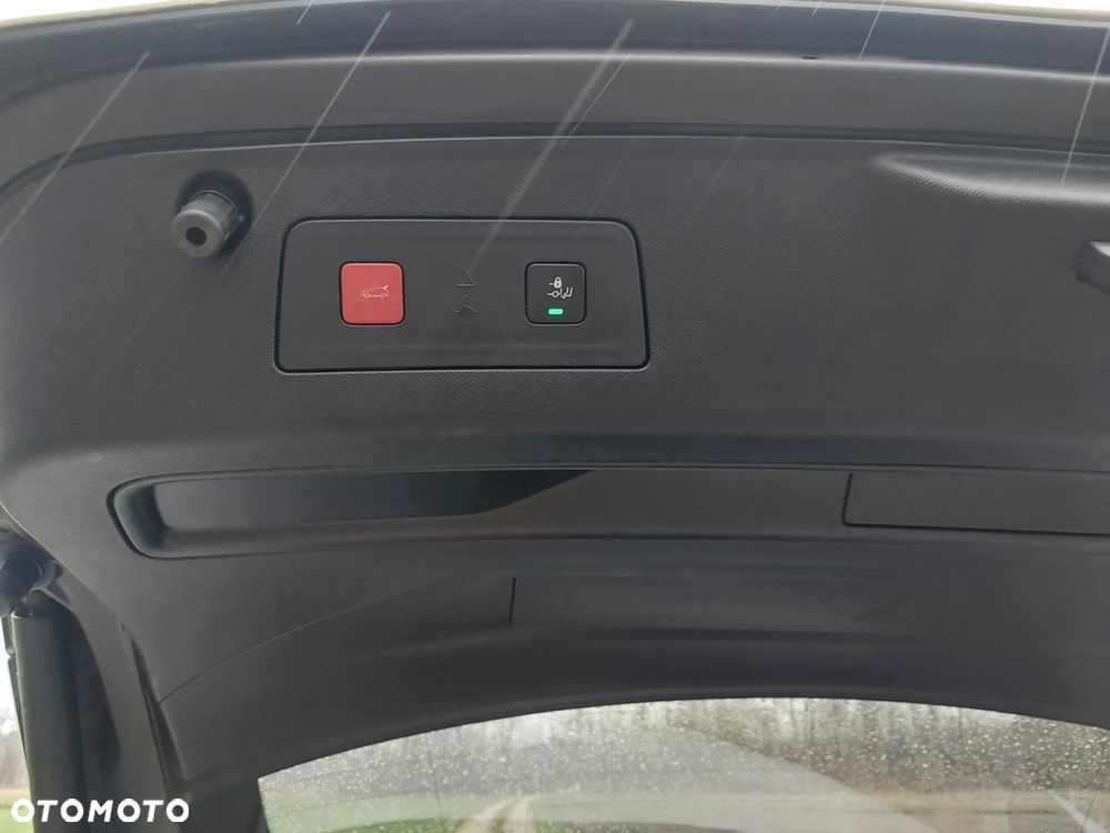 Peugeot 508 BlueHDi 180 EAT8 GT - 24