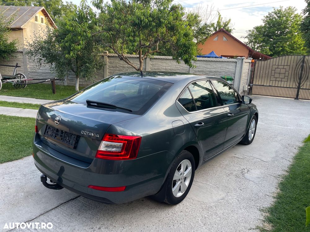 Skoda Octavia - 4