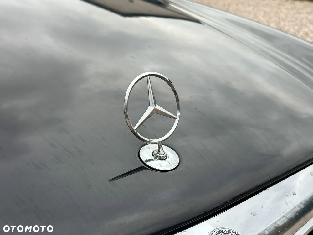 Mercedes-Benz Klasa E 500 4Matic Automatik Avantgarde - 21