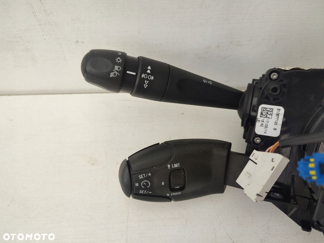 Przełącznik zespolony PEUGEOT 2008 I 13-16 98081767ZD - 2