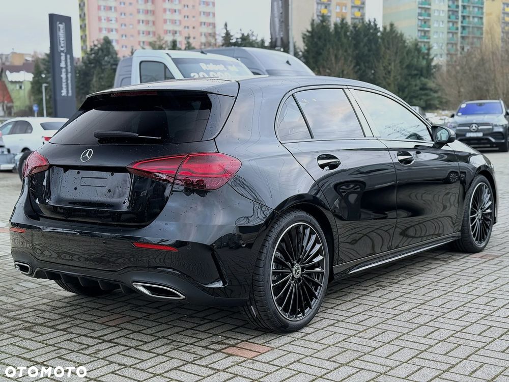 Mercedes-Benz Klasa A 220 4-Matic AMG Line 8G-DCT - 7