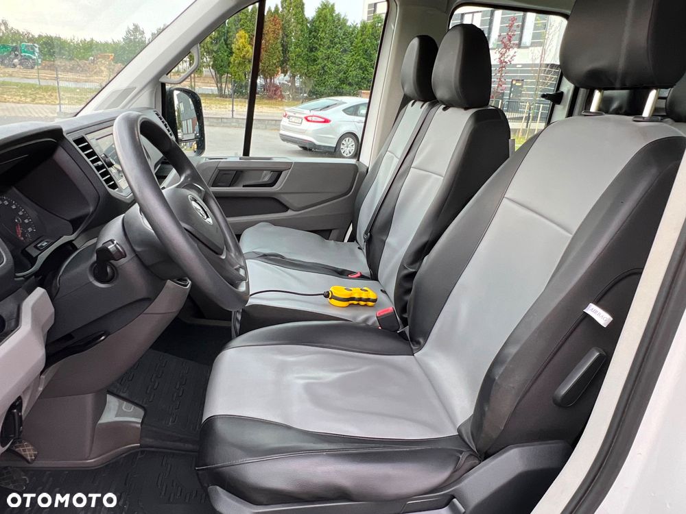 Volkswagen CRAFTER - 9