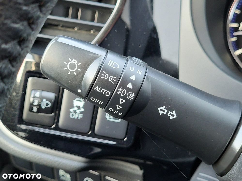 Mitsubishi Outlander - 27