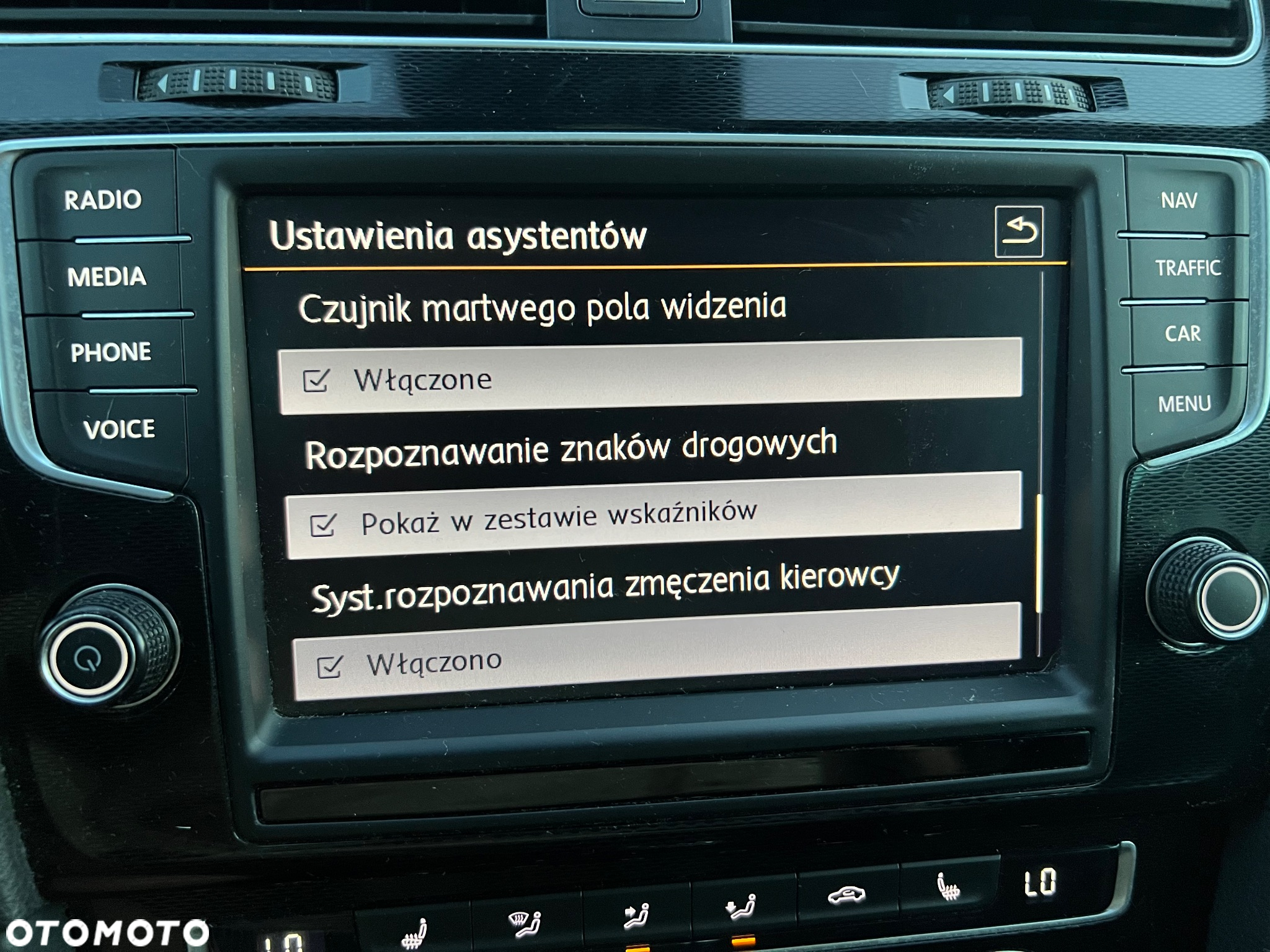 Volkswagen Golf GTD 2.0 TDI SCR DSG - 9