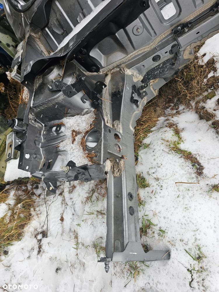 PODŁUŻNICA LEWA PRAWA ĆWIARTKA PRZÓD RENAULT ARKANA - 6
