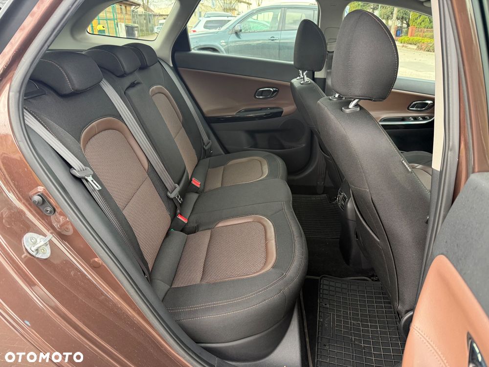 Kia Ceed 1.6 GDI Business Line - 12