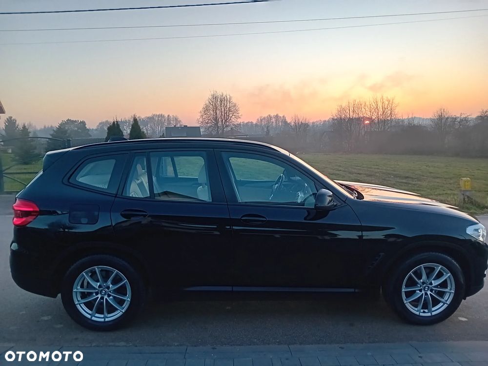 BMW X3 xDrive20i GPF Business Edition - 8
