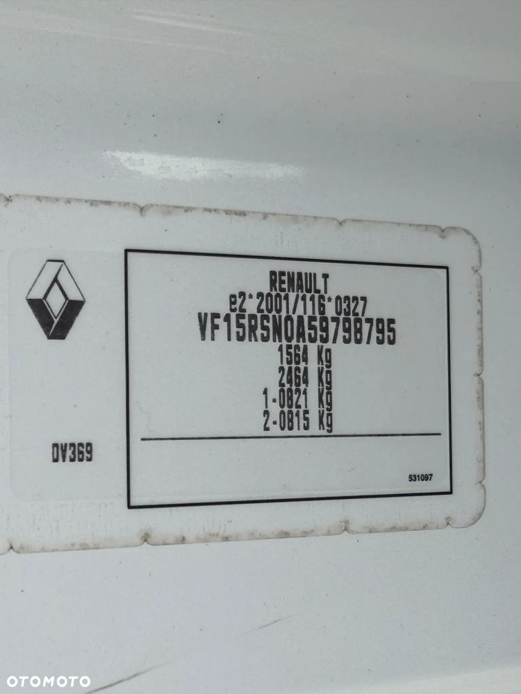 Renault Clio 1.2 16V 75 Limited - 29