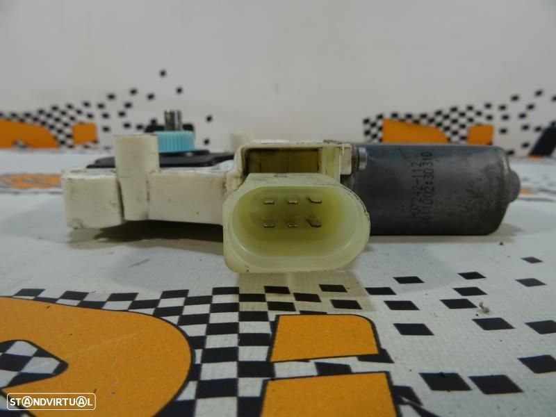 Motor Do Elevador De Vidro Frente Esquerdo Bmw 5 (F10)  914546102 / 77 - 3