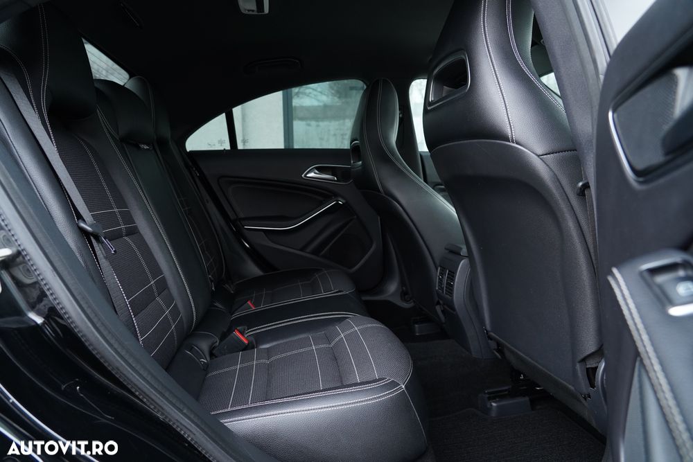 Mercedes-Benz CLA ver-200-d-4matic-7g--dct-peak-edition - 26