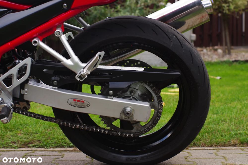 Suzuki Bandit - 24