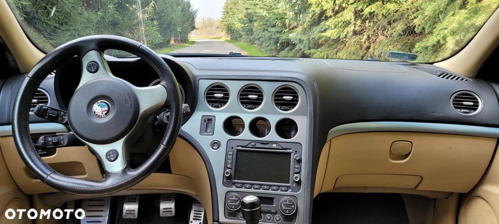 Alfa Romeo 159 Sportwagon ver-159-2-4jtdm-q4-distinctive - 12