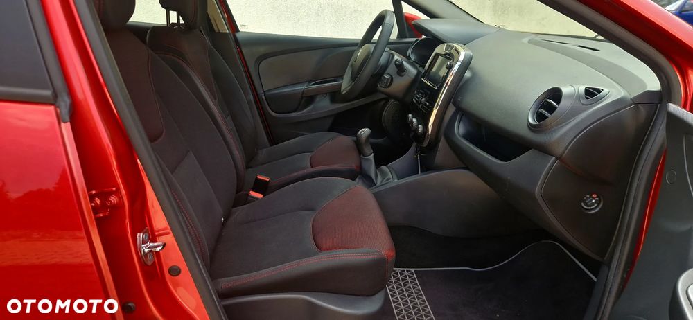 Renault Clio 1.2 16V 75 Experience - 23