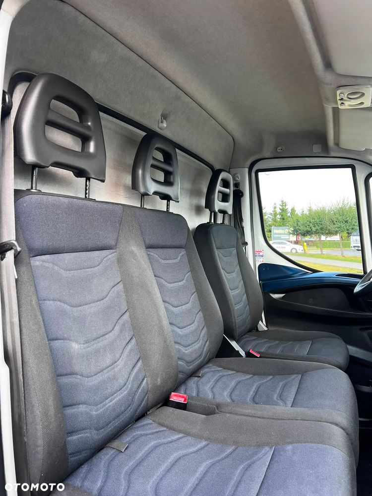 Iveco 35c Kontener+Winda Hi-Matic - 17