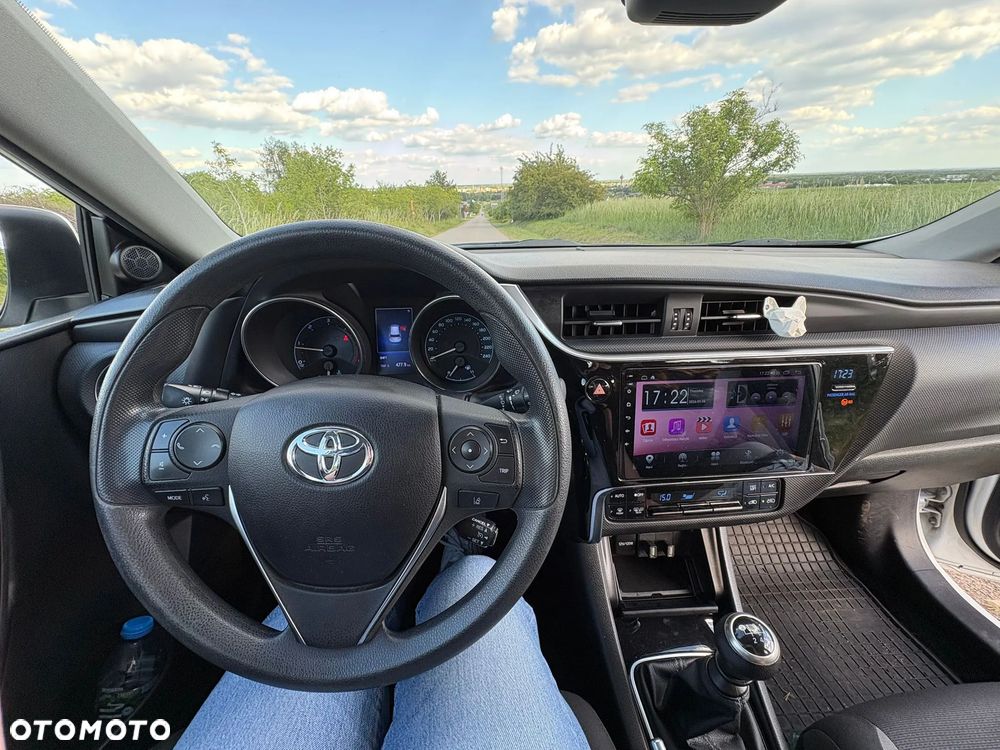 Toyota Auris 1.4 D-4D Active - 7