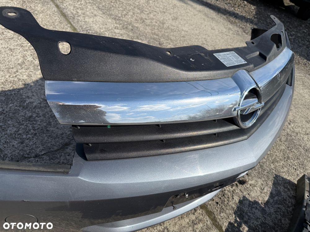OPEL ASTRA H GTC ZDERZAK PRZÓD PRZEDNI GRILL ATRAPA BELKA ZDERZAKA Z163 - 5
