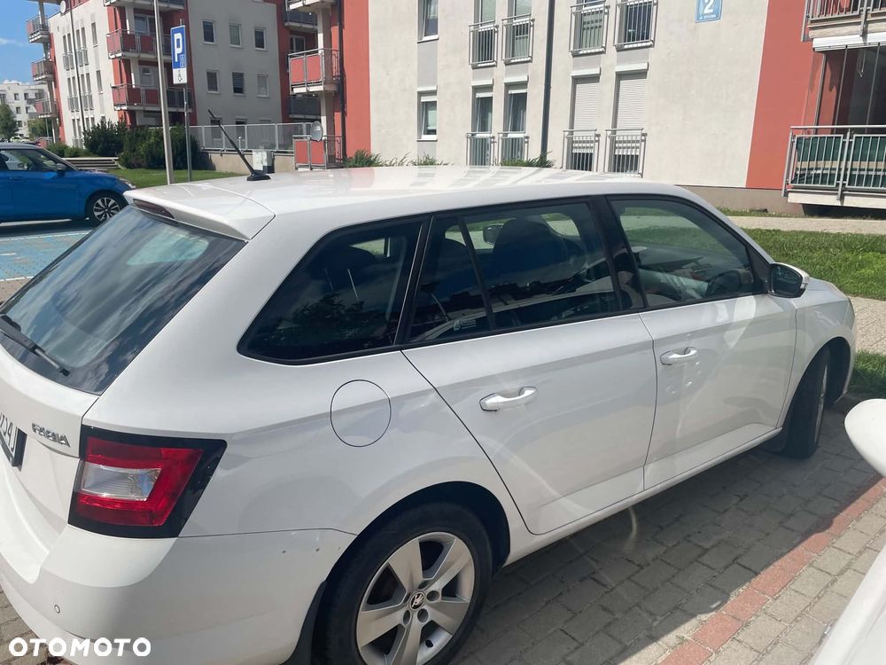 Skoda Fabia 1.0 Ambition - 3