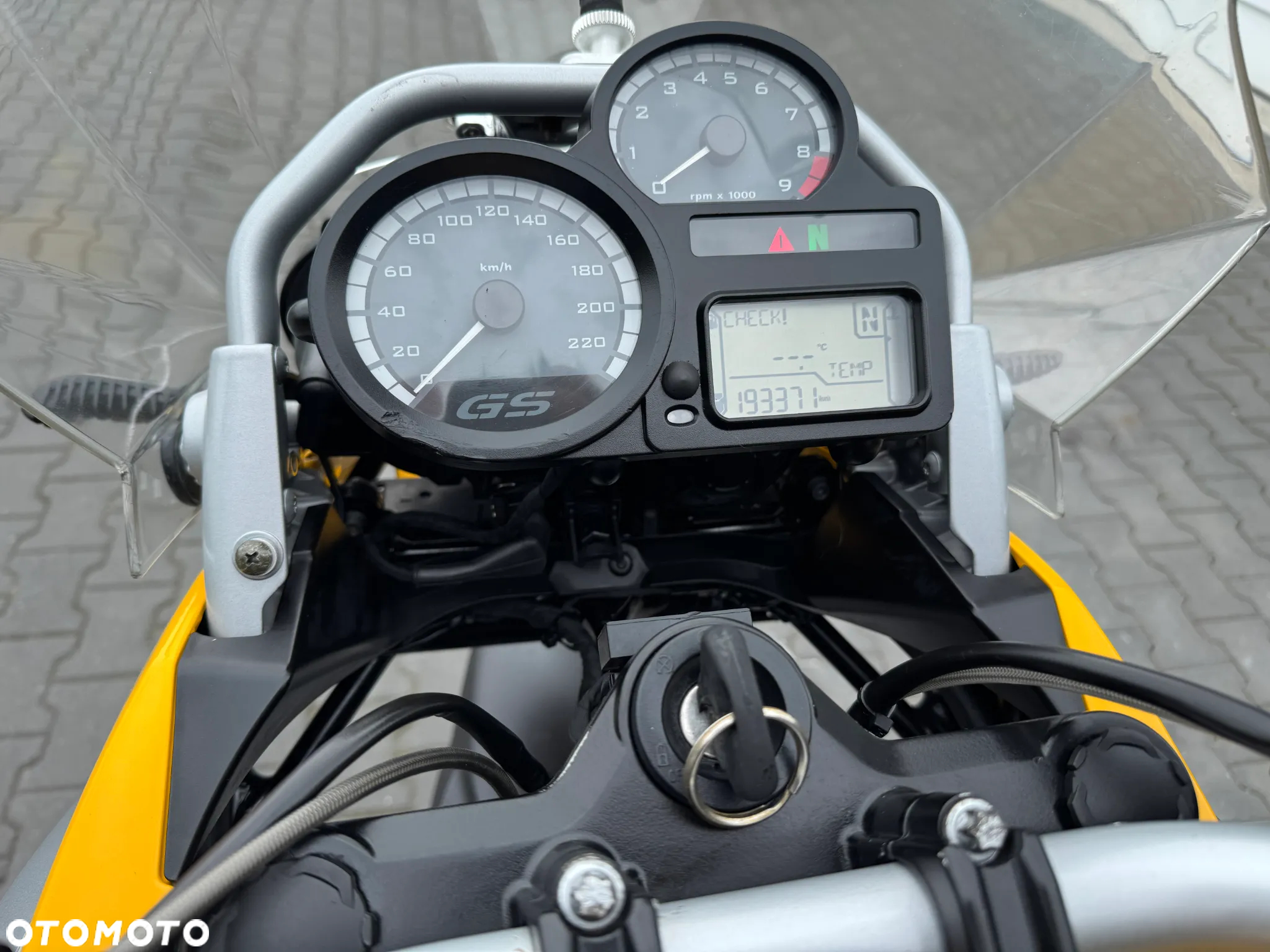 BMW GS - 18