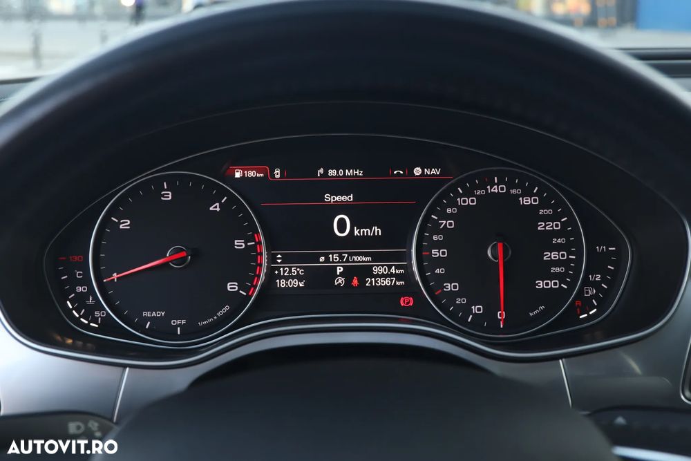 Audi A6 2.0 TDI Ultra S tronic - 32