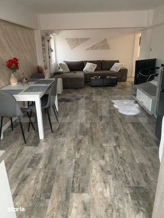 Apartament 3 camere, decomandat, la cheie, Ultracentral — fotografia 1