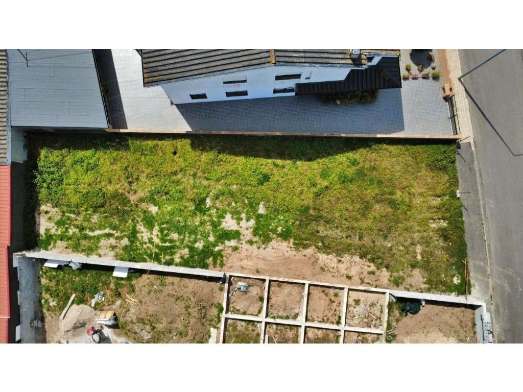 Terreno para moradia na Cidade da Maia - Grande imagem: 2/3