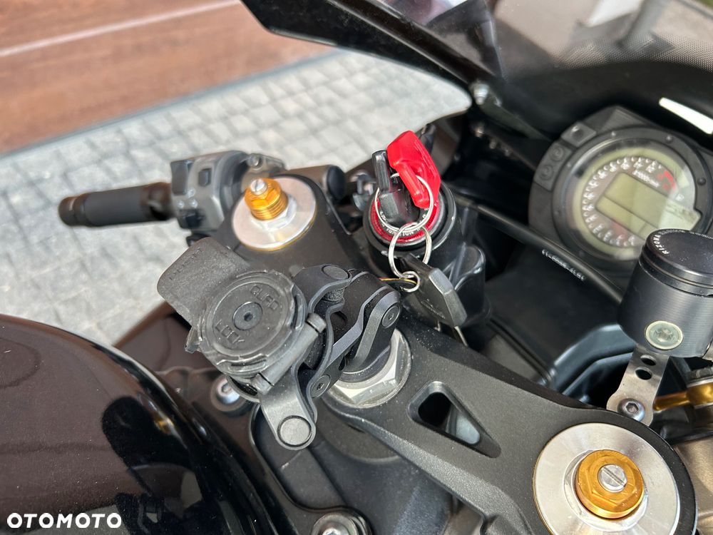 Kawasaki ZX - 10