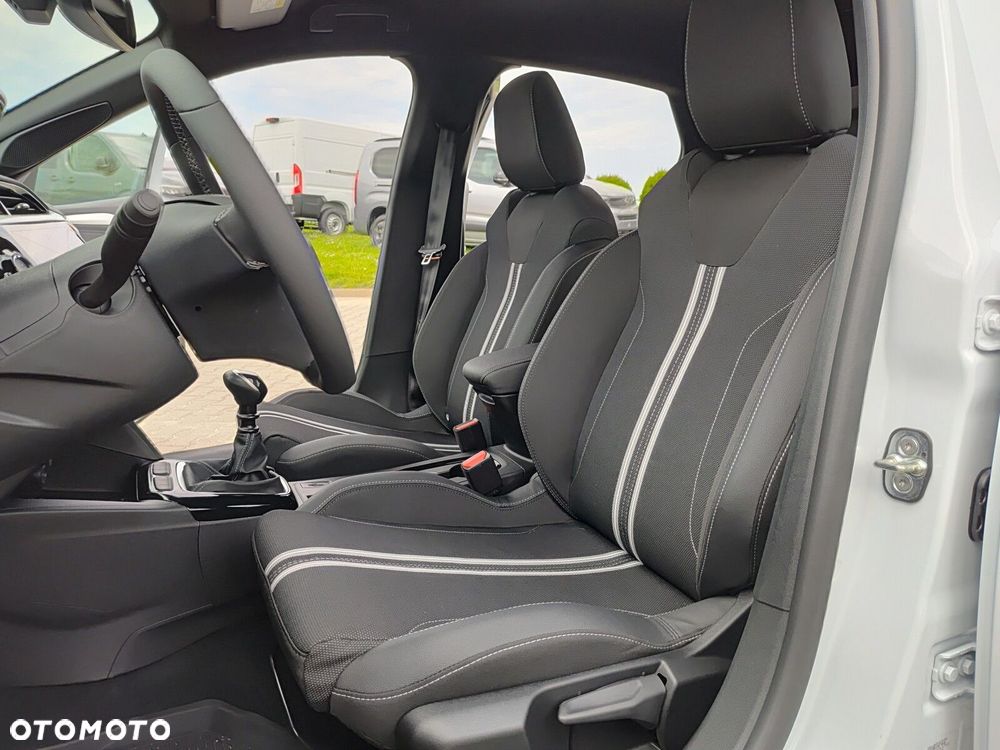Opel Corsa - 11
