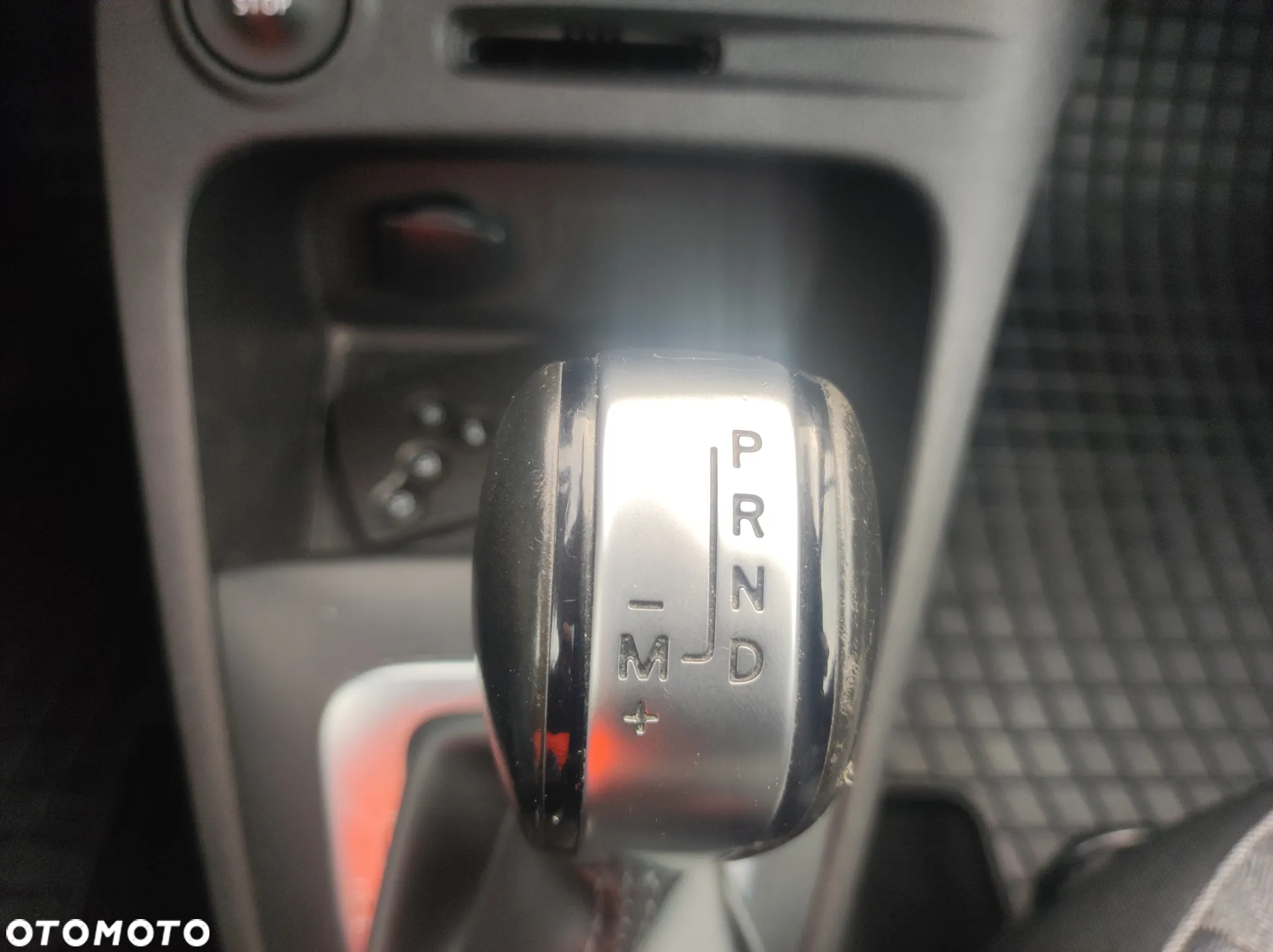 Renault Captur 1.3 Energy TCe S-Edition EDC - 19