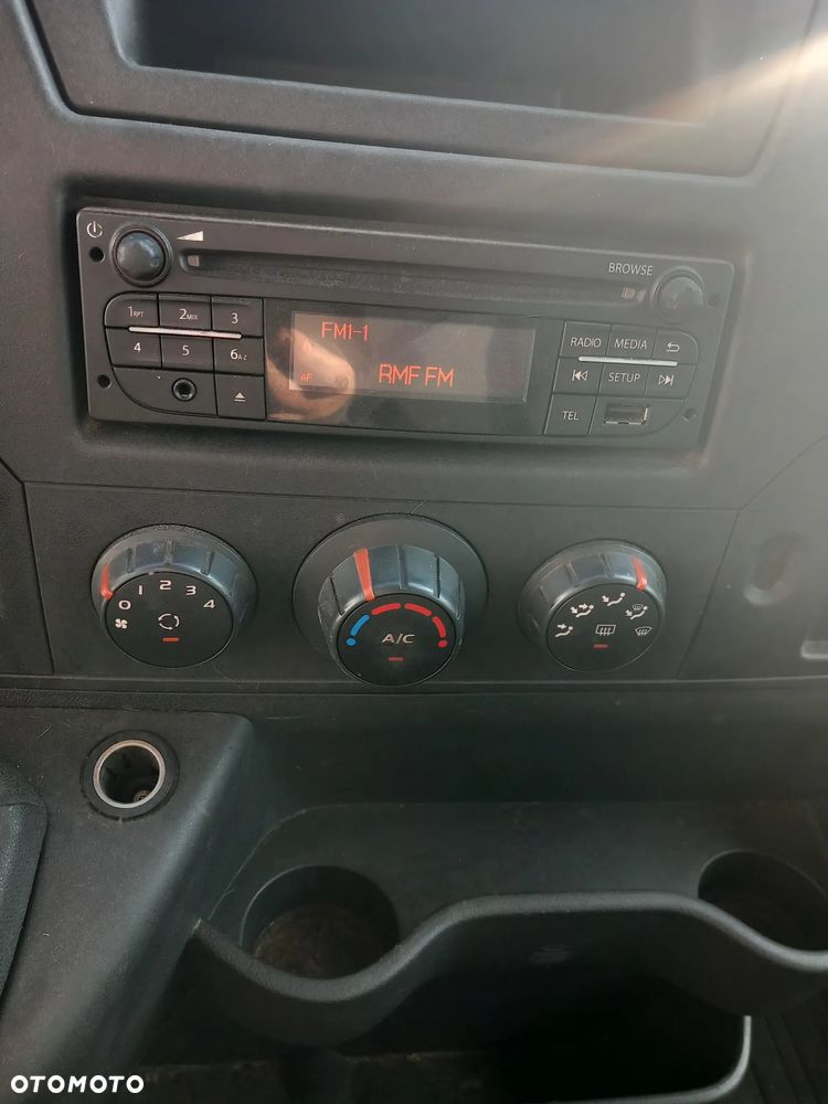 Renault Master - 13