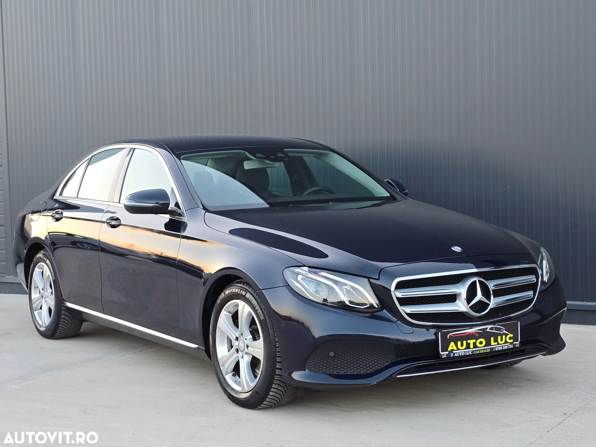 Mercedes-Benz E - 22